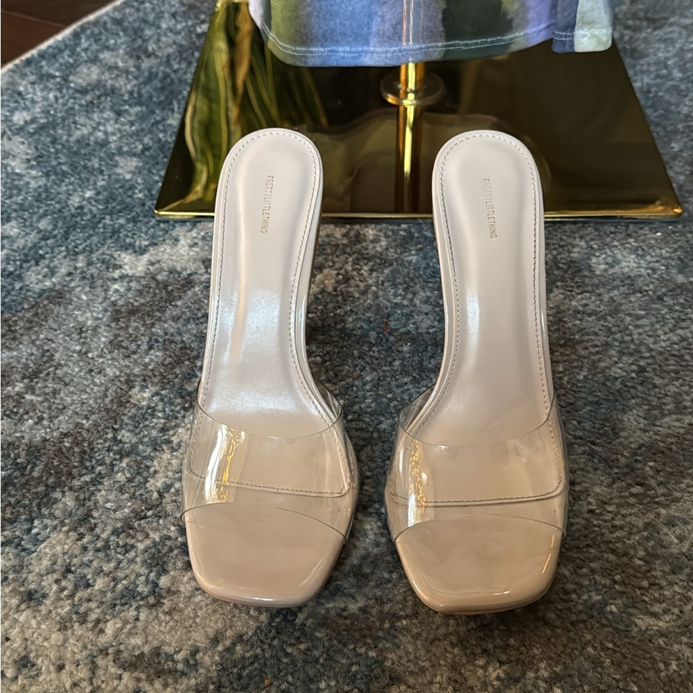 PrettyLittleThing Nude Clear Cake
Stand Heel Mule Sandals - Picture 12 of 16